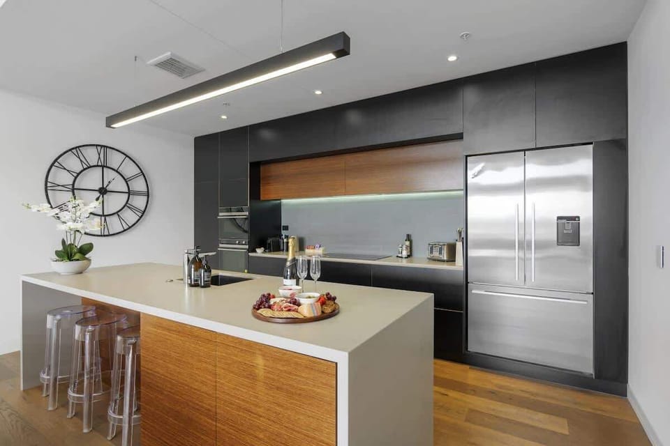 Spacious fully equipped kitchen 
