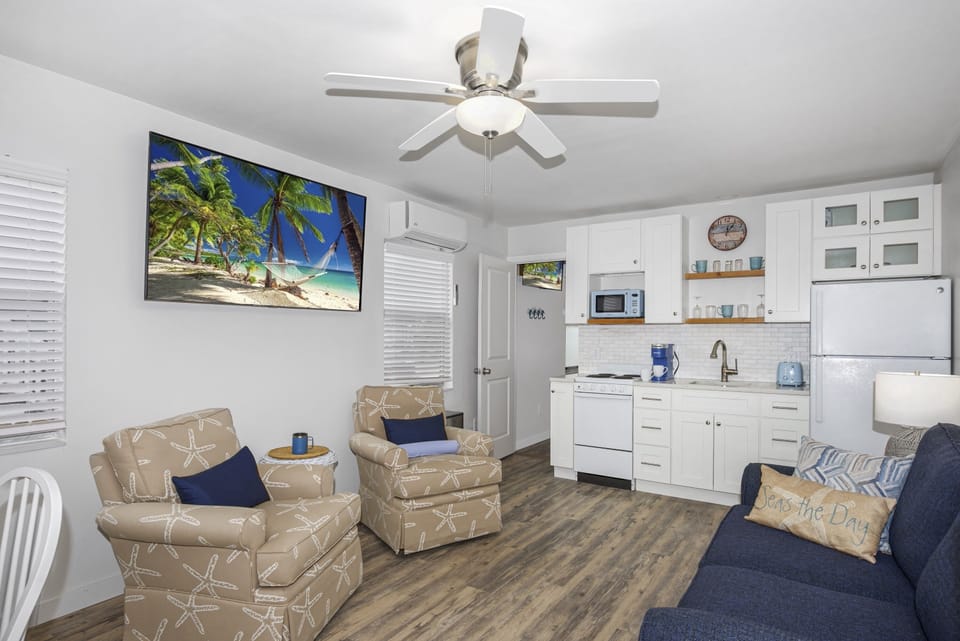 Kitchen / Living area Unit 2