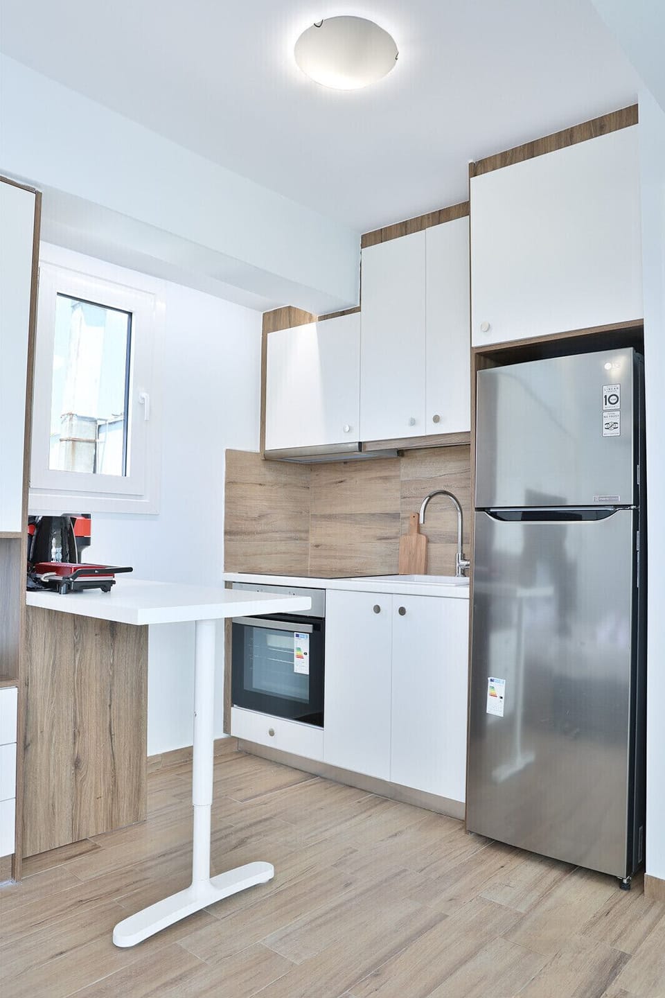 fully equiped kitchen