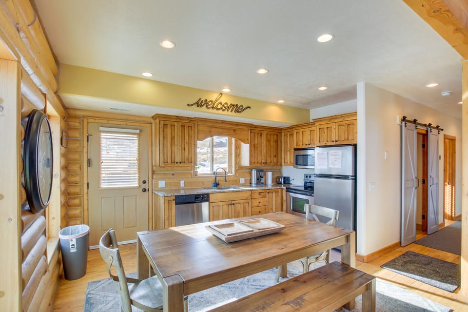 Dining Area | 1st Floor