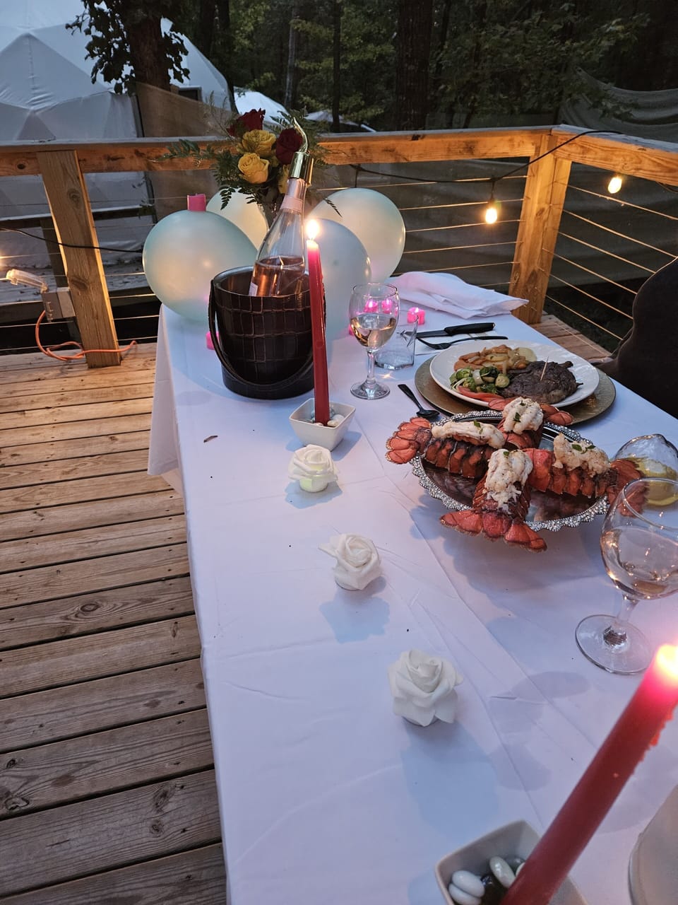 Outdoor dining