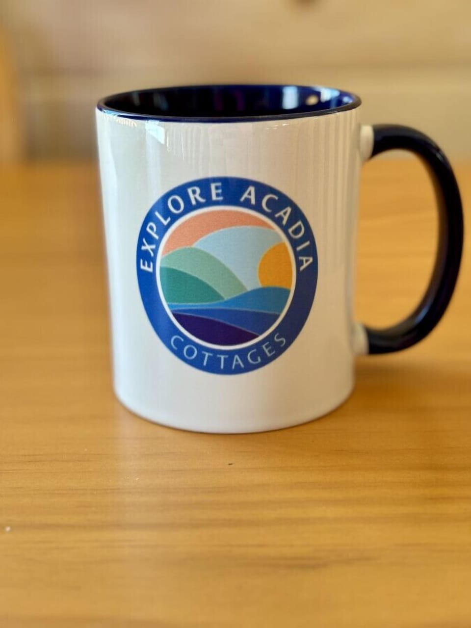 Enjoy your coffee/tea with us!
