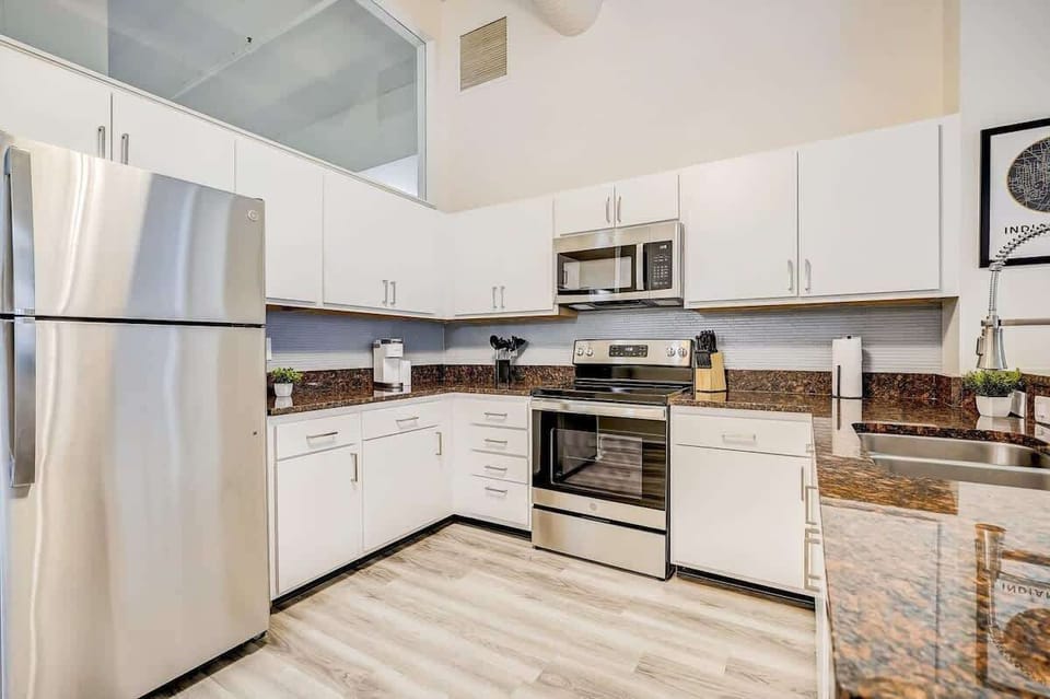 Unit 1: Fully Equipped Kitchen