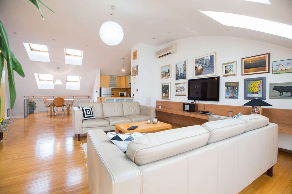 Living room sitting area