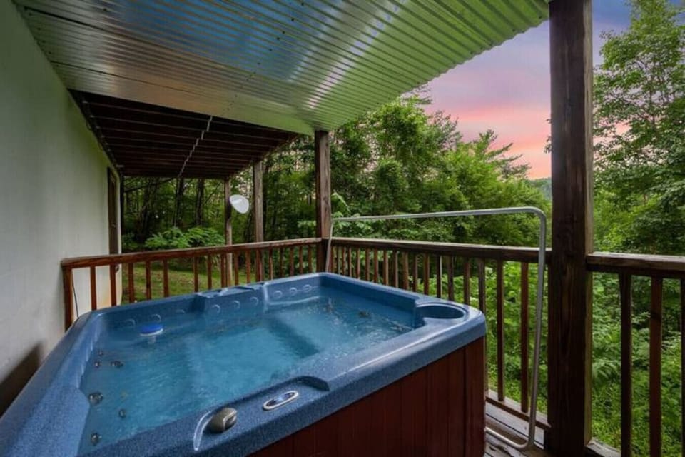 Hot tub covered porch lower