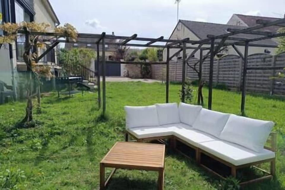 31d4e1d8 0918 4e84 876e 9c80cebbbc00