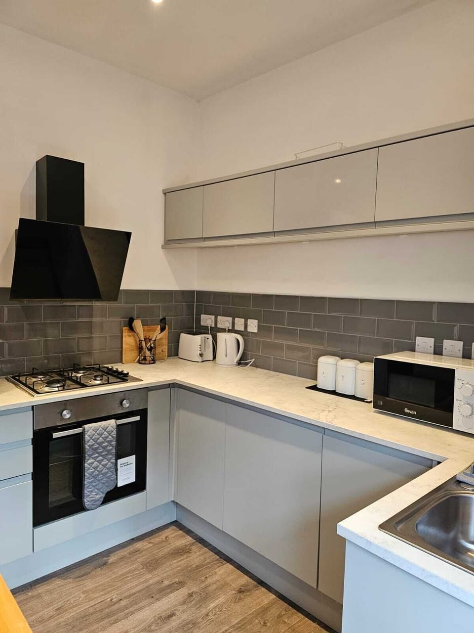 Fully equipped kitchen