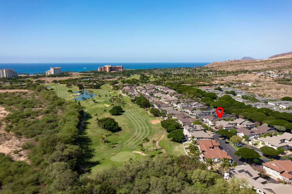 Location to the golf course.