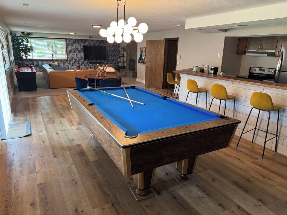 Game room