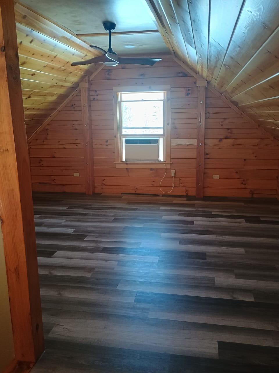 Open loft and AC (level 3)