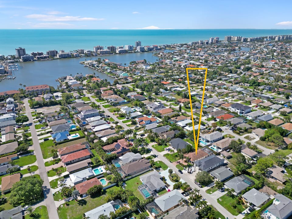 Close to Vanderbuilt Beach (less than a mile)- Walk or Bike - 3 minutes by car