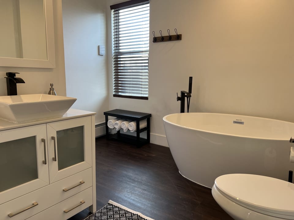 Upstairs Bathroom