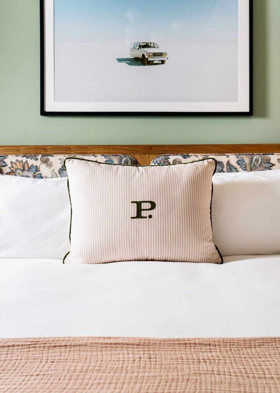 Unit with King size bed