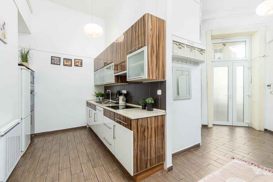 LOVAG 22