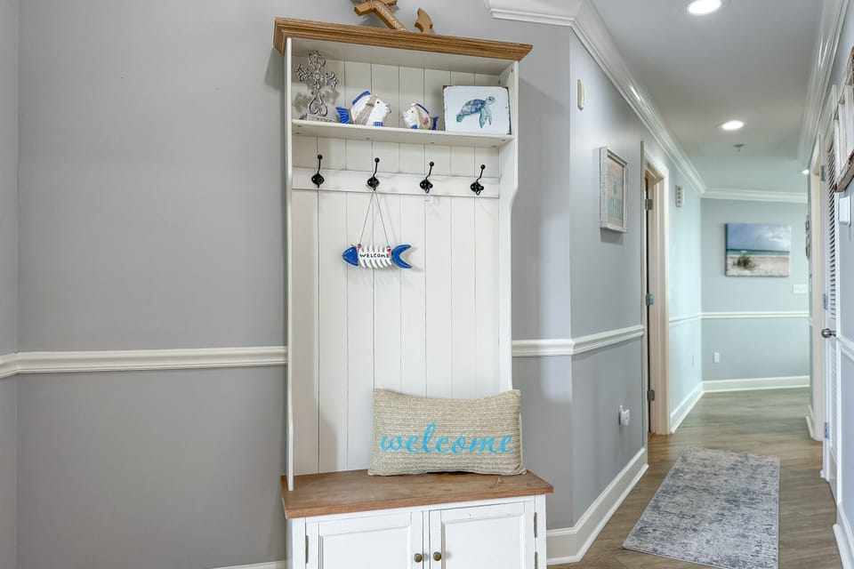 From elegant consoles to cozy benches, stylish furniture merges form and functionality throughout the home. Our curated selection adds a touch of sophistication while offering practical storage solutions for your everyday essentials.