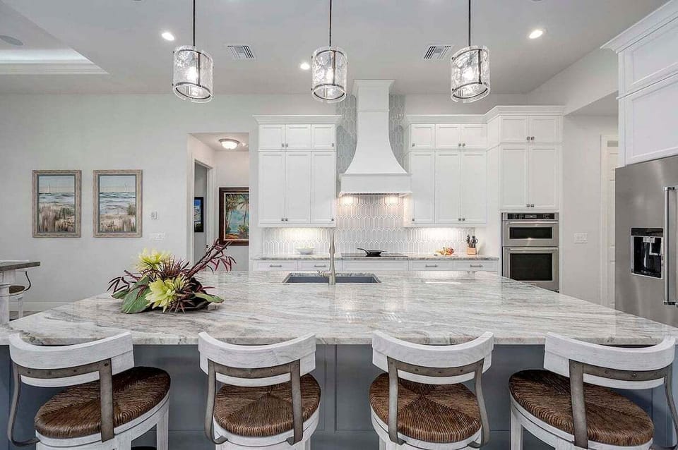 Large Island Offers Additional Seating Great for Entertainment