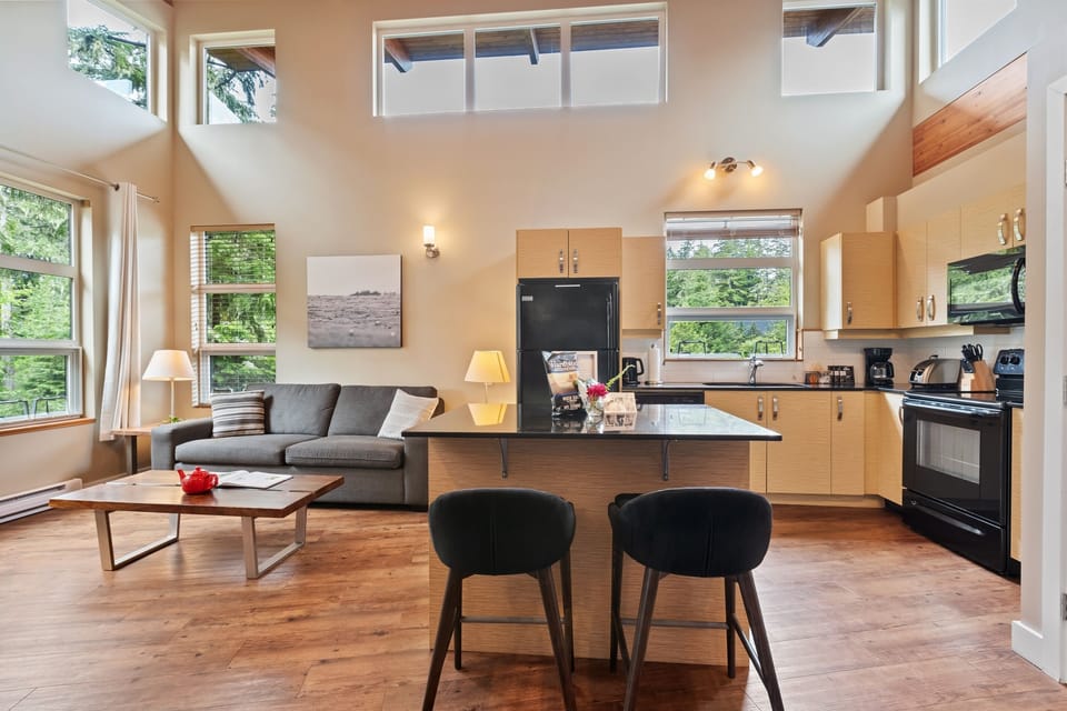 Bright, open and spacious!