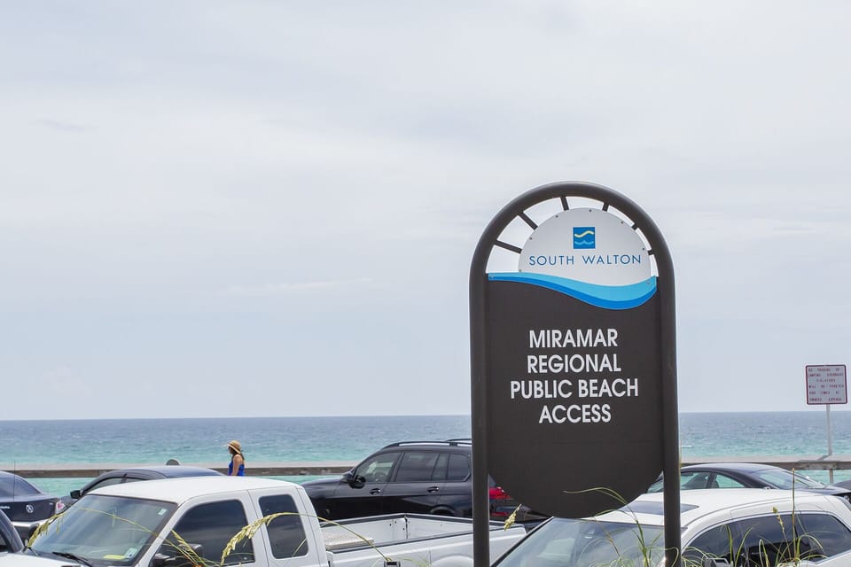 Pompano-Joes-Beach-Access-Sign