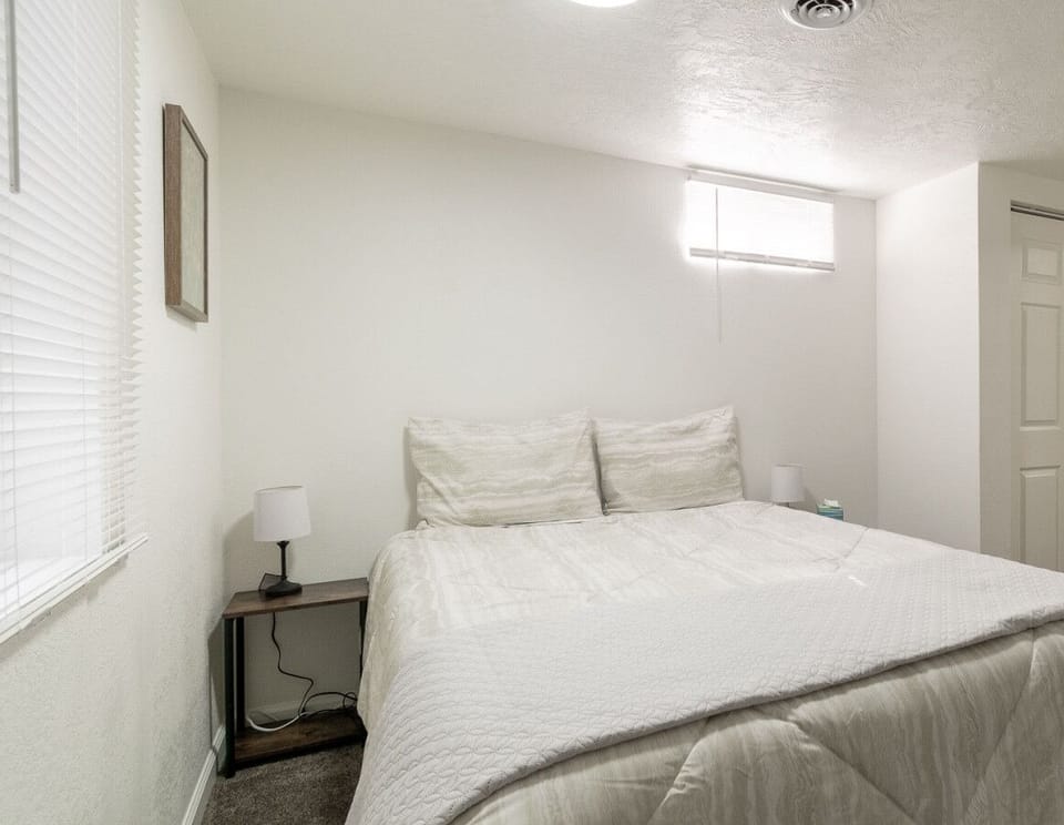 Bedroom 5 - Downstairs