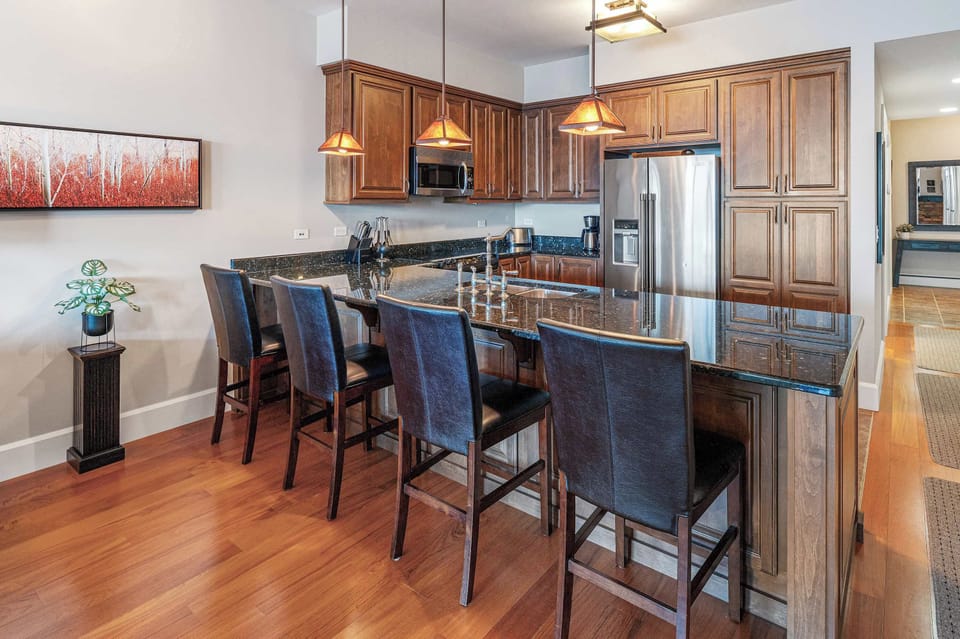 Bar seating for easy chats with the cook 