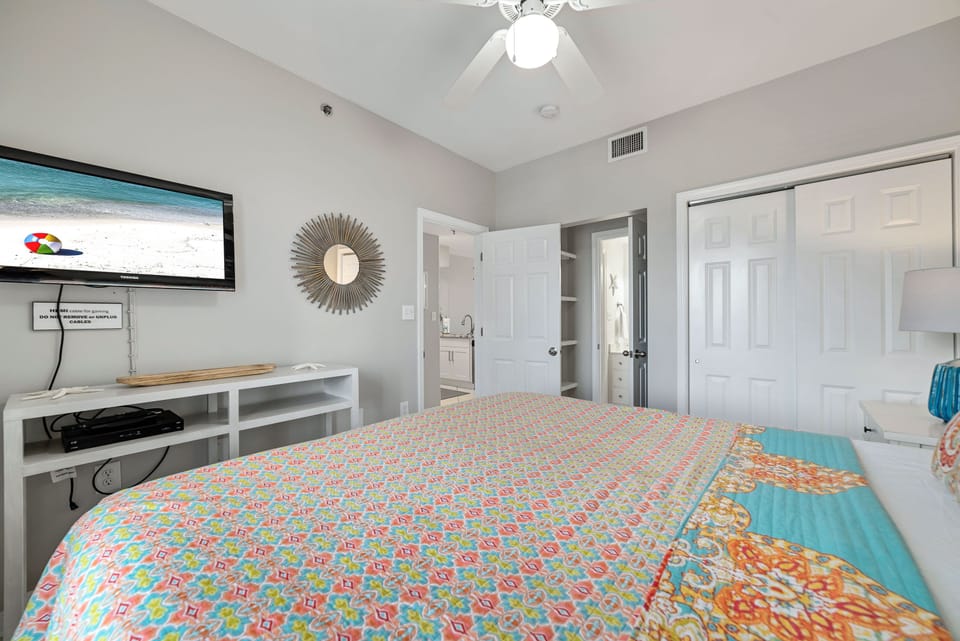 2nd Bedroom