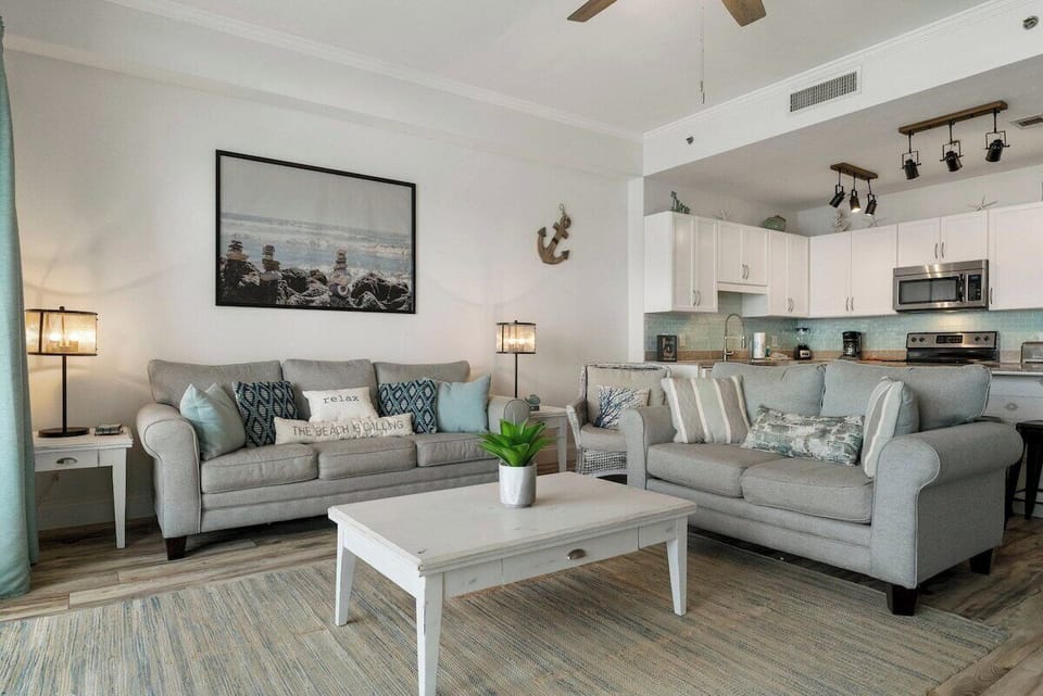 18-web-or-mls-9860-s-thomas-dr-2113