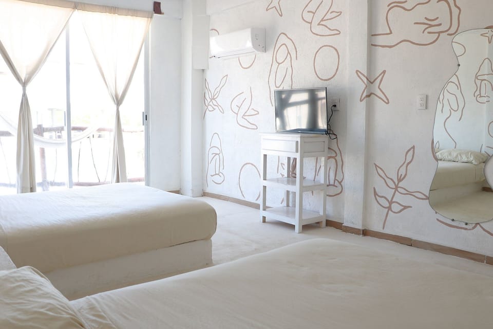 Bedroom,Photo of the whole room