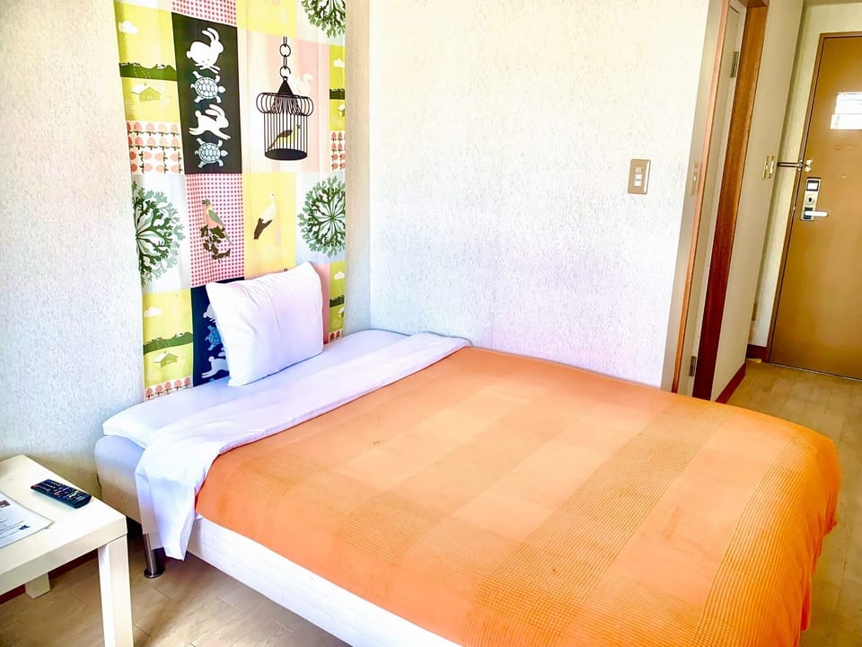 ・[Double] A fluffy bed♪ You can refresh yourself from the fatigue of your trip.