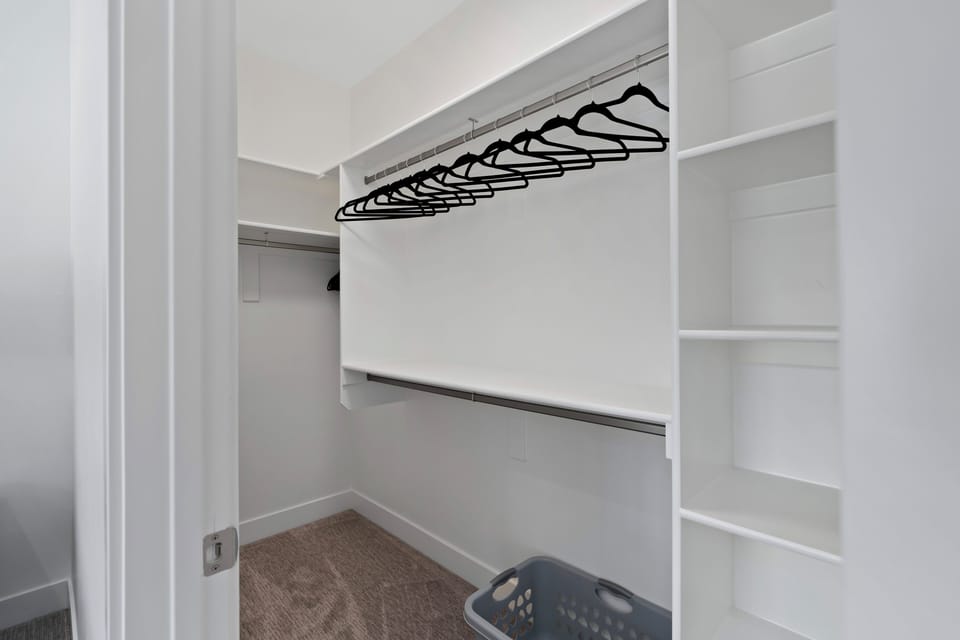 Large Bedroom Closets