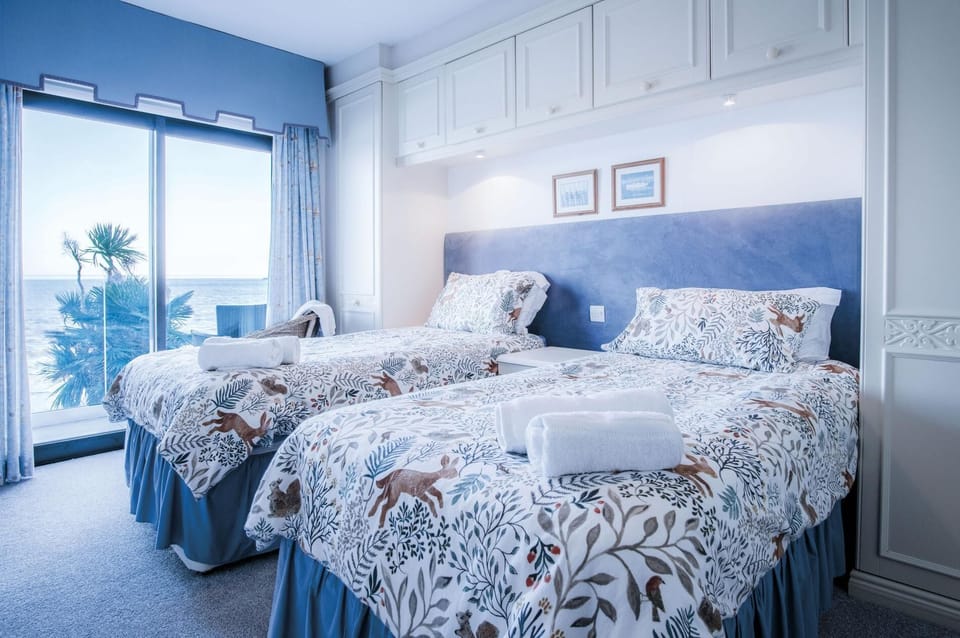 Beachways - 5 Bedroom Holiday Home - Saundersfoot (17572)