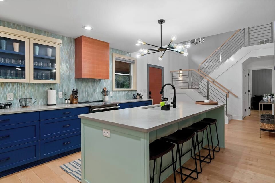 9b6c95d3-6835-4f5e-95e9-35376254f1e0