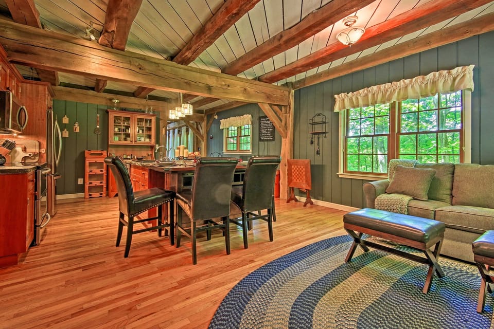 Kitchen: Large island with seating for four