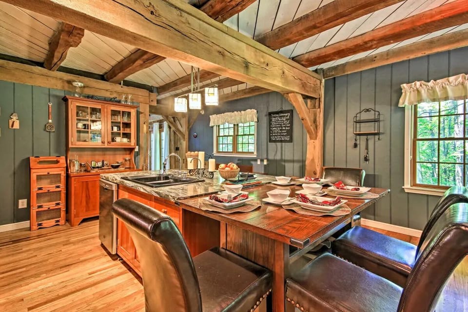 Kitchen: Large island with sink and seating for four