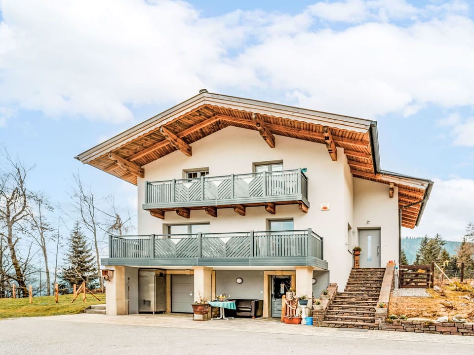 Sky, Facade, House, Home, Cottage, Slope, Balcony, Porch, Farmhouse, Villa