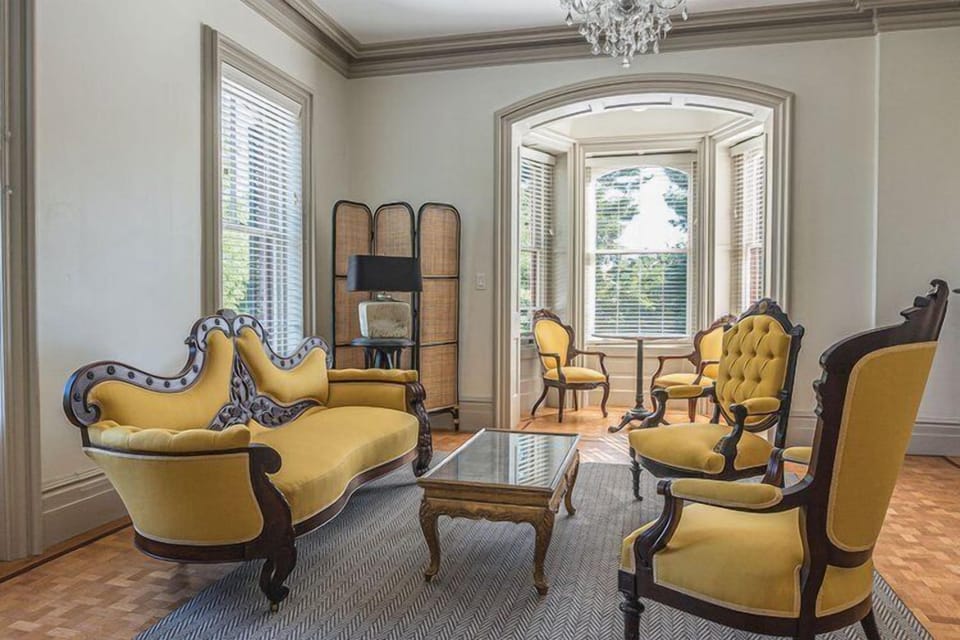Lounge Area