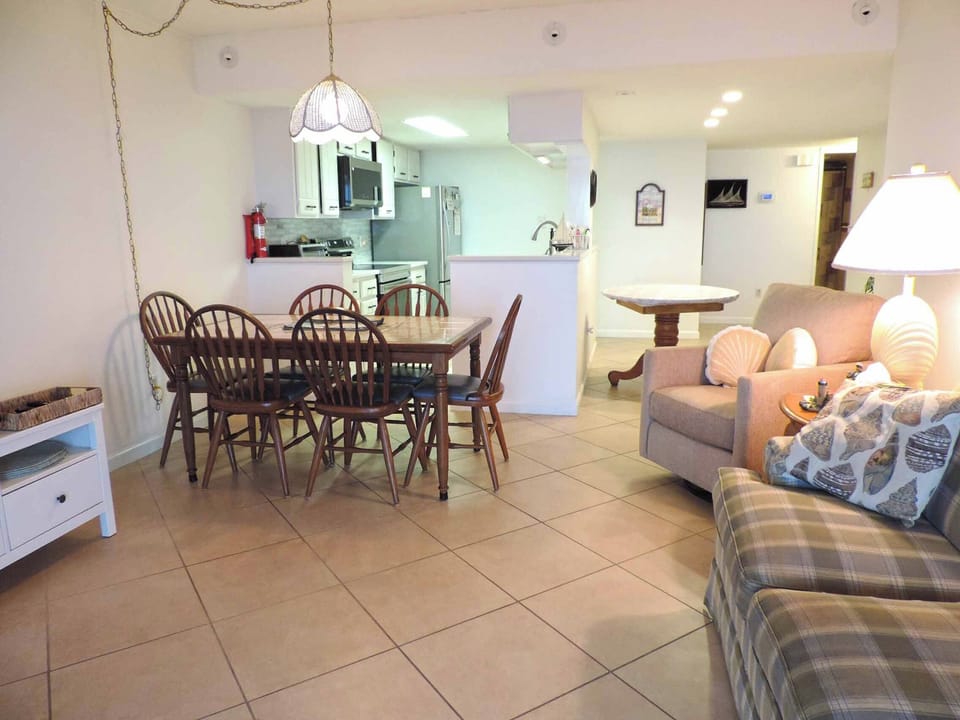 LIVING-AREA
