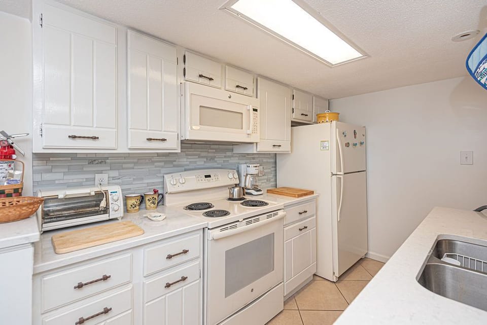KITCHEN-AREA