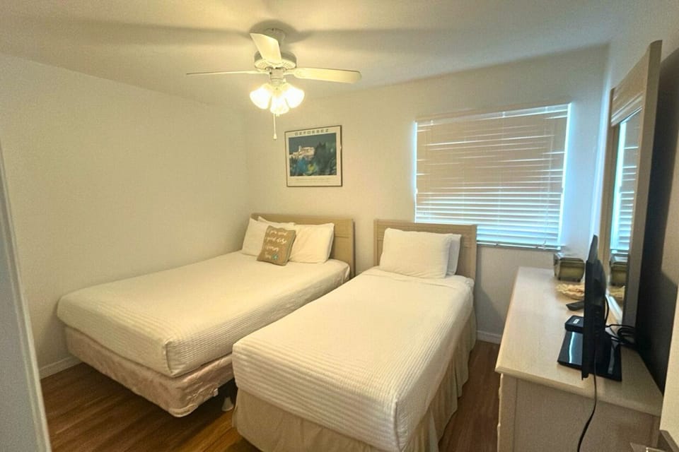 Guest Bedroom SBH Unit 304