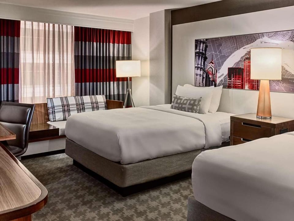 Comfortable Unit with 2 Queen beds
