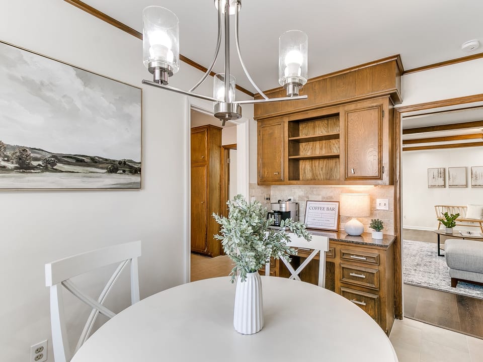 Breakfast Table