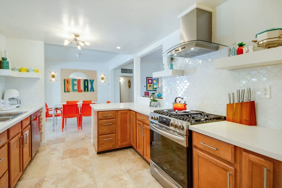 fully stocked kitchen with all new appliances