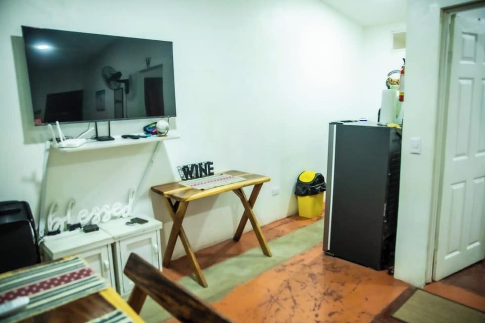 Smart  T.V.  &  Wi-Fi