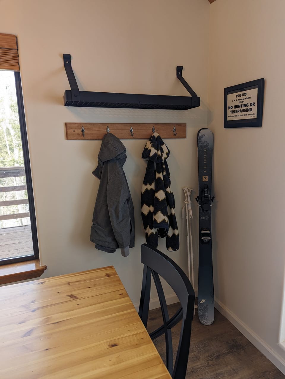 Coat, Hat, Gloves, & Shoe Corner - Main Floor