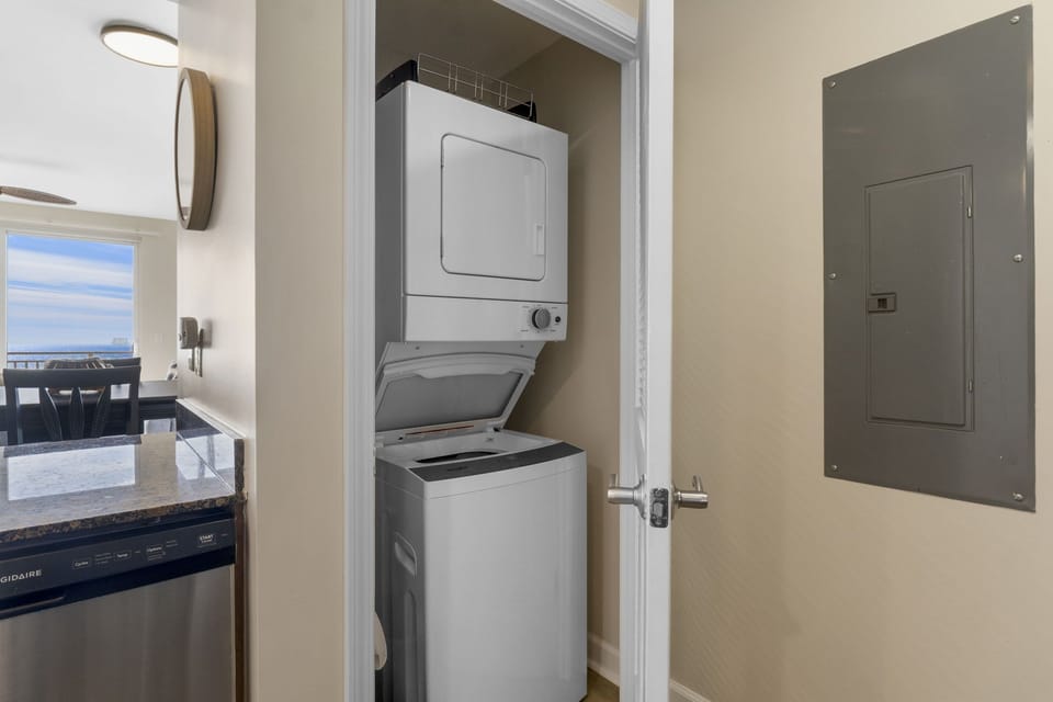 washer & dryer