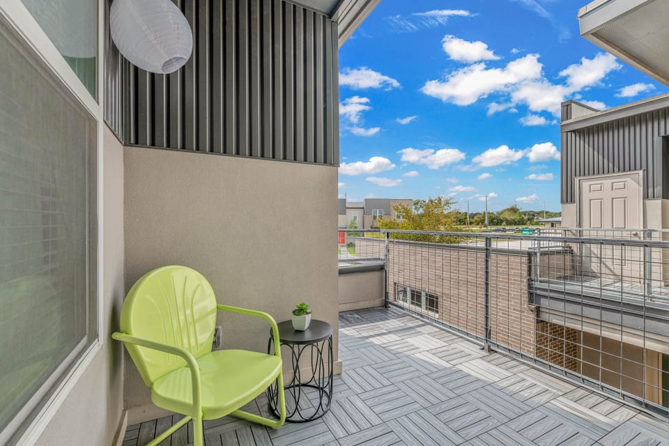 Upstairs Balcony