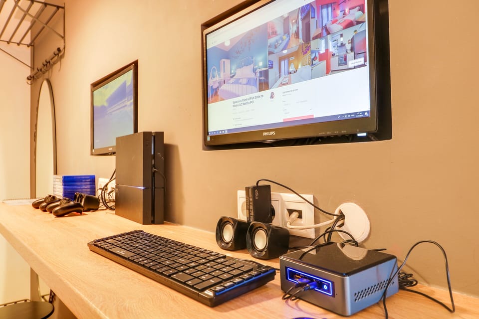 2nd Apartment Living Room