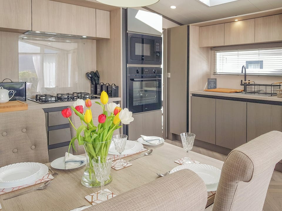 Kitchen area | Ben Vorlich Lodge, St Fillans