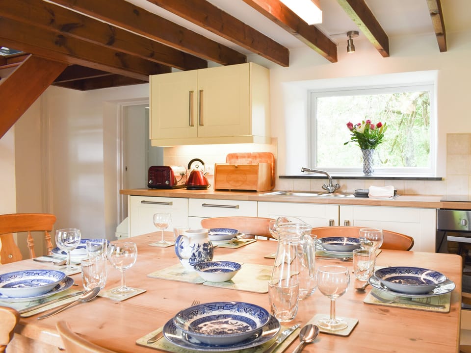 Kitchen/diner | Madderhay - Lanwithan Cottages, Lostwithiel