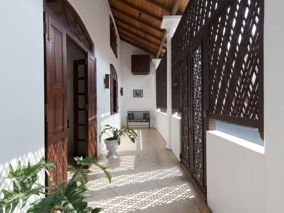 Entrance veranda