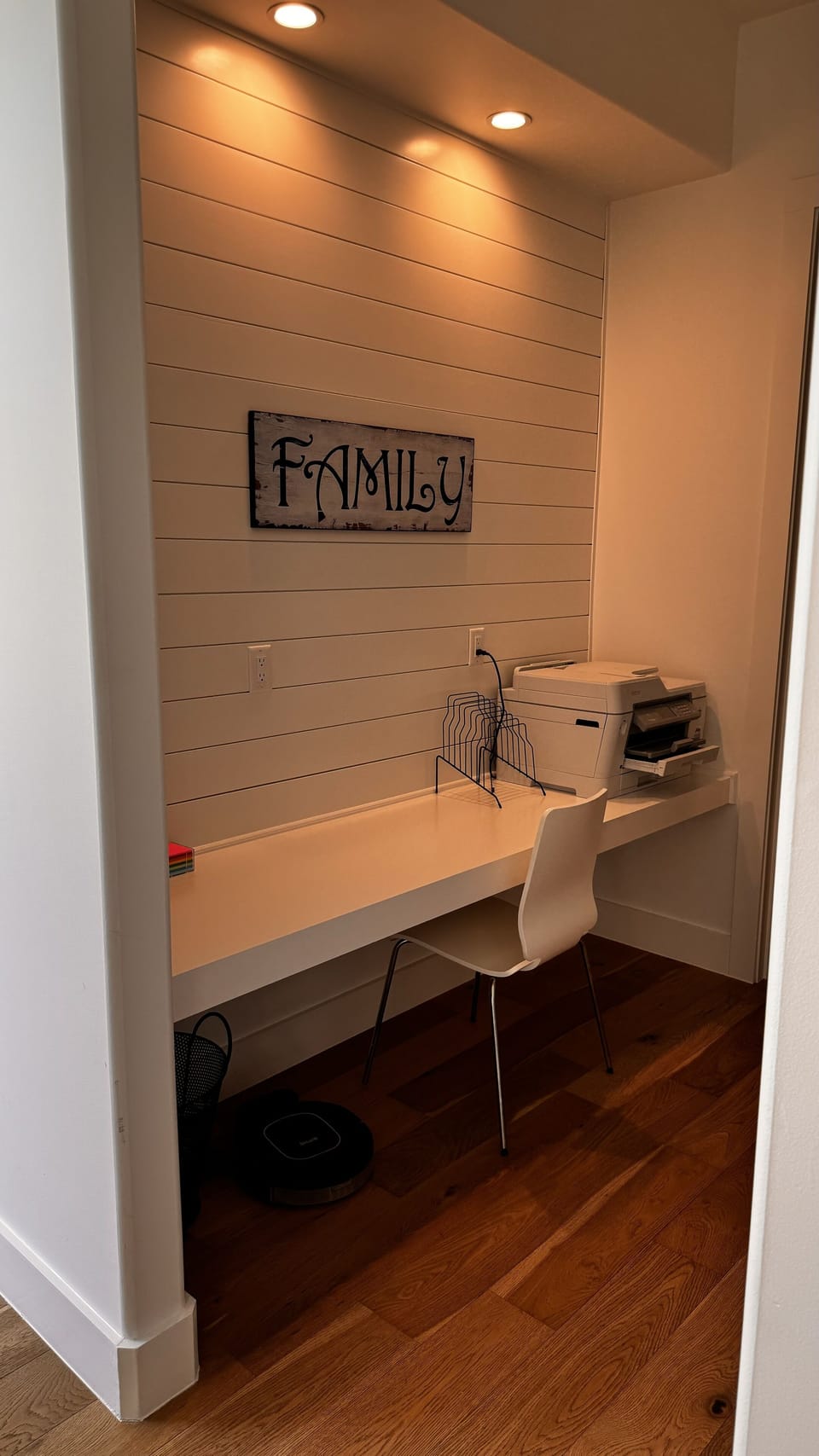 Work Space, With printer, Scanner